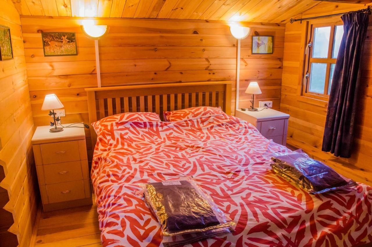 Le Chalet De Louyere Saint-Salvadour Kültér fotó